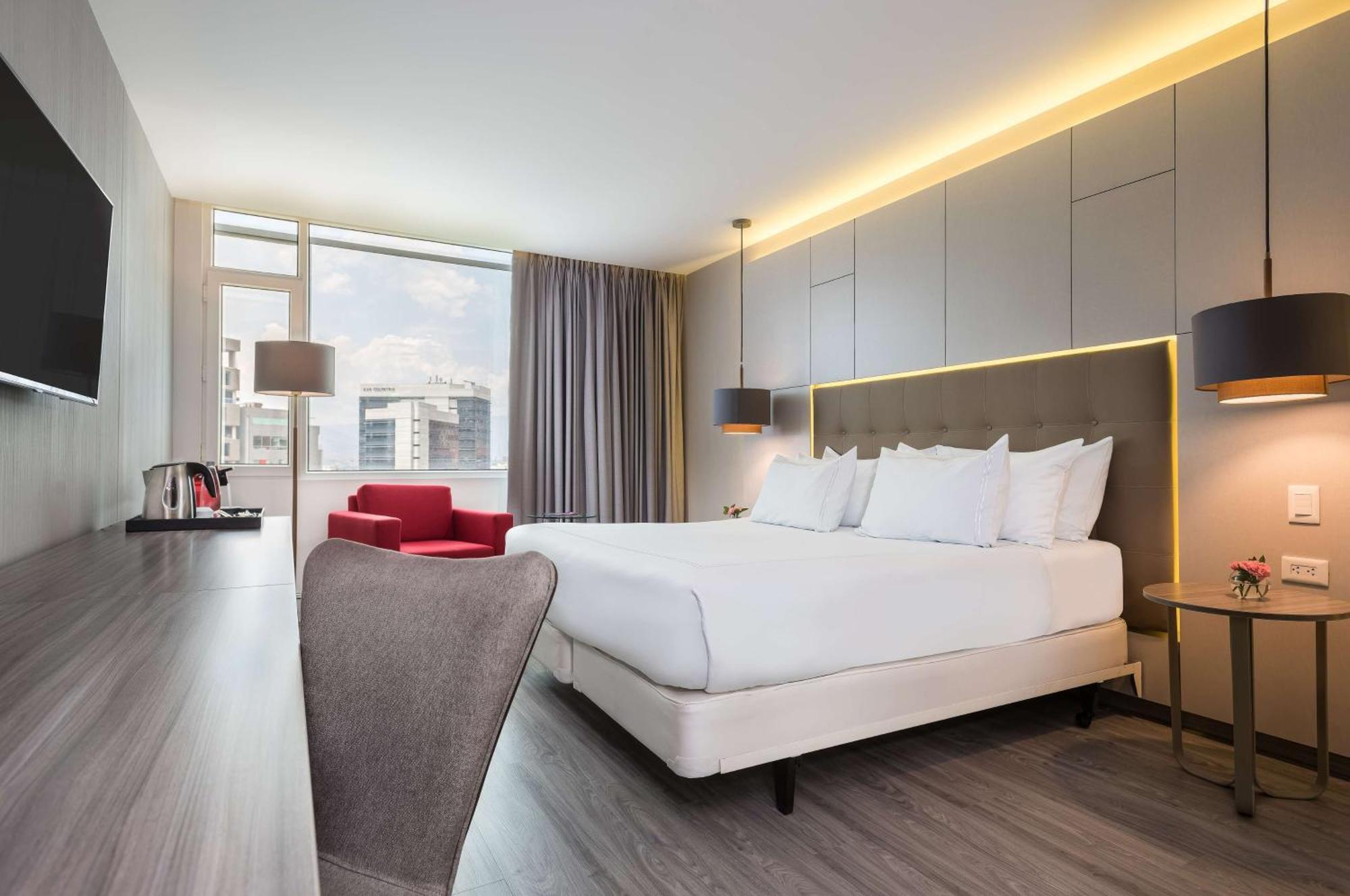 Nh Collection Royal Hotel Medellin